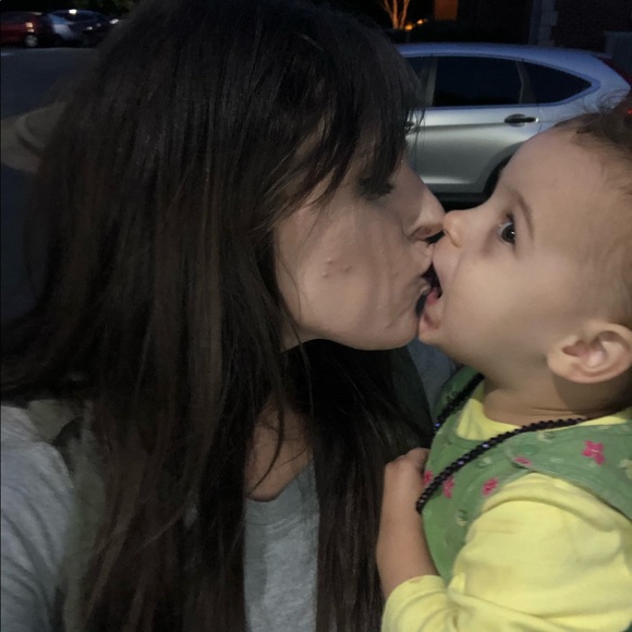 Meet your Posher, Jessie (Mariah Carey’s #1 fan) - Picture 6 of 8